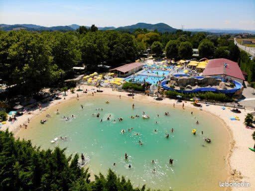 Mobilhome 6 Personnes Camping 4* Chateauneuf-de-Galaure Buitenkant foto